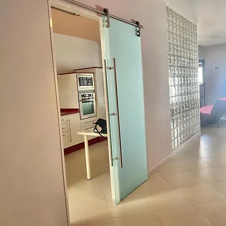 La Casa De Enfrente Holiday home