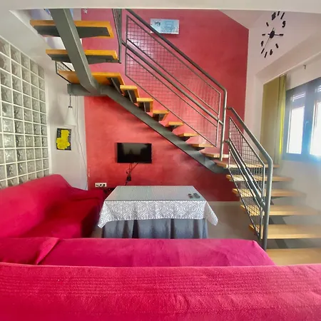 La Casa De Enfrente
